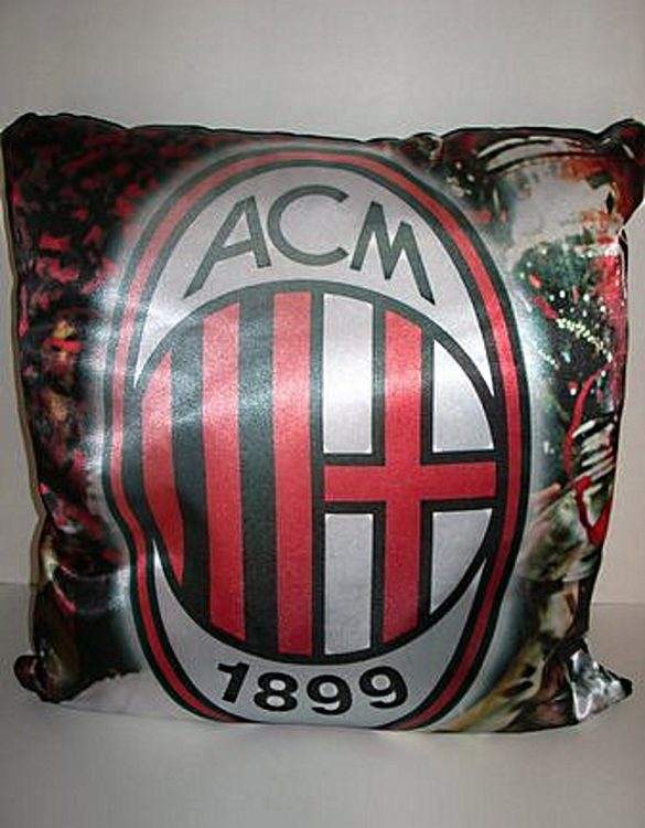 3R SPORT S.R.L. Bandiera Stadio Milan 133 x 96 cm Gadget Bandiere