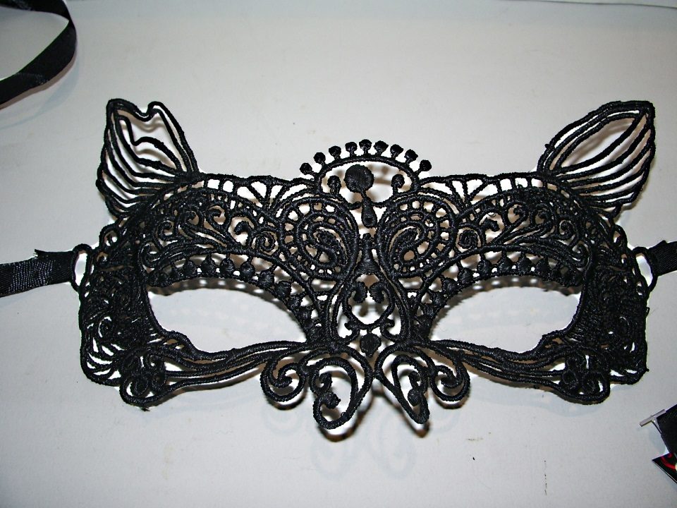Maschera merletto veneziano gatto