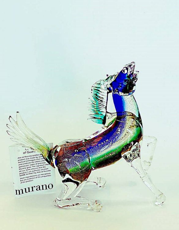 Cavallo in vetro di murano seduto colore missoni