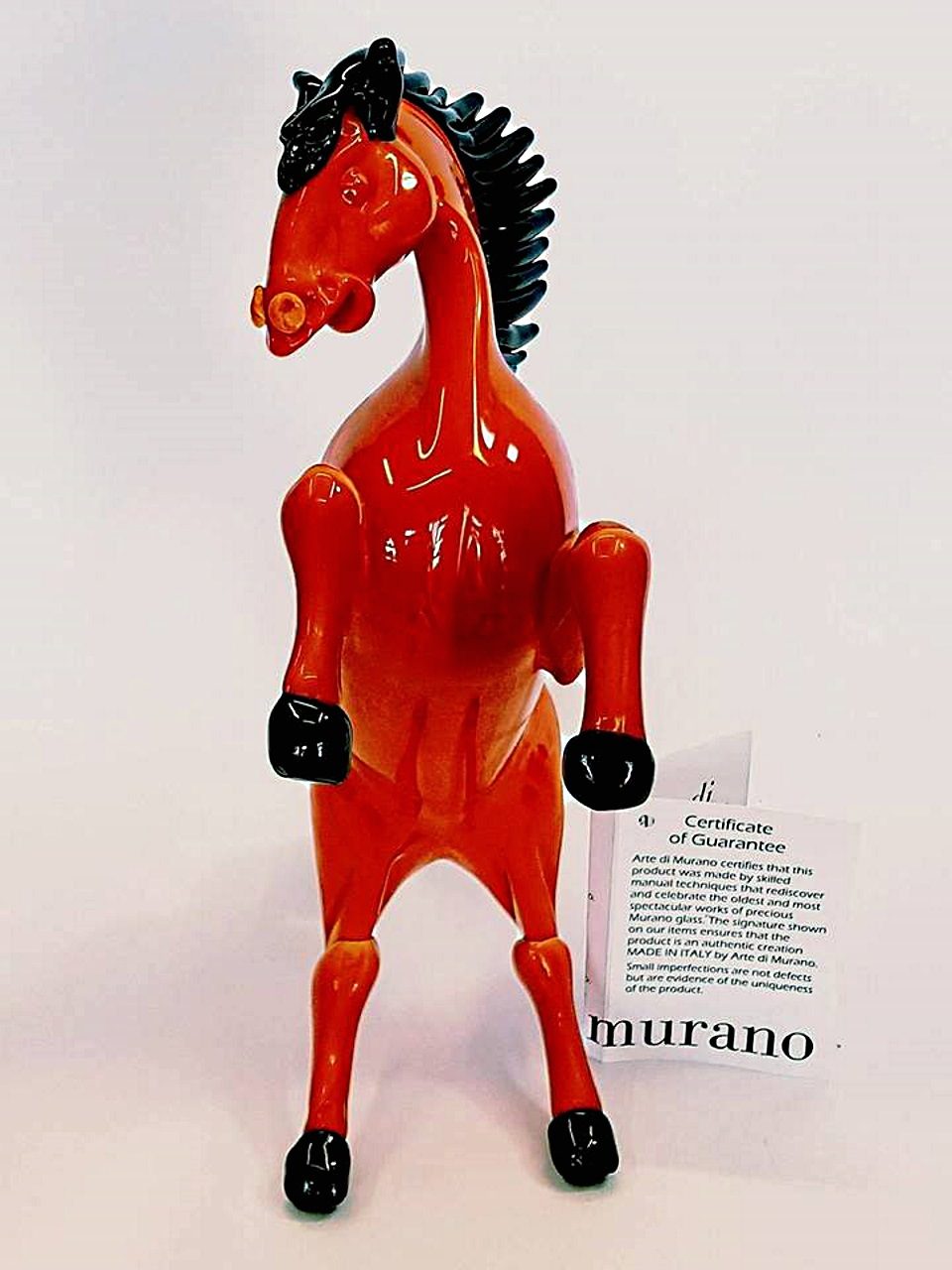 Cavallo rosso in vetro di murano