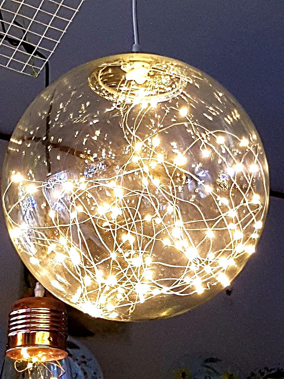 Lampadario sfera in vetro